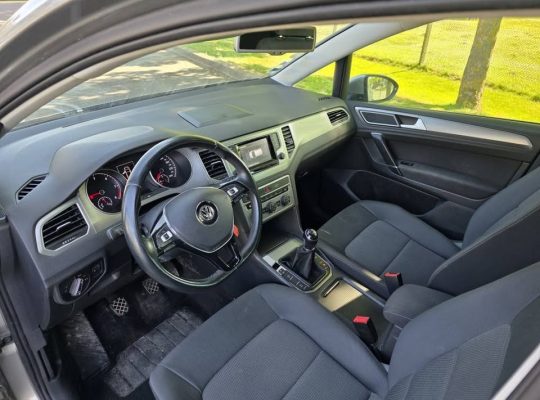 Volkswagen golf sportsvan 2015