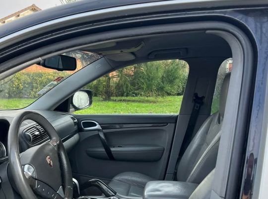PORSCHE CAYENNE 2009