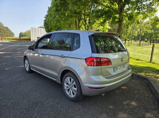Volkswagen golf sportsvan 2015