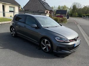 Volkswagen Golf · Hatchback 2019