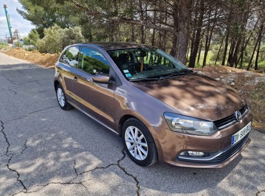 VOLKSWAGEN POLO 1.2 2015