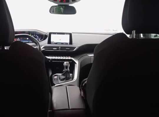 Peugeot 5008 2020