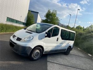 RENAULT TRAFIC PHASE 2 PASSENGER 2012