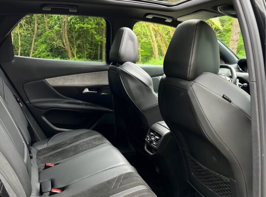 PEUGEOT 3008 – HATCHBACK – 2022