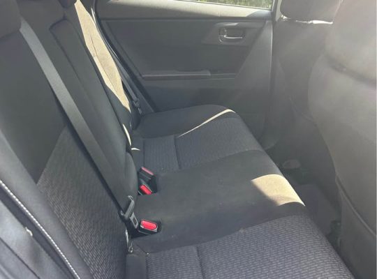 TOYOTA AURIS HYBRIDE 2015