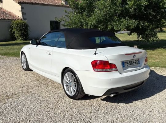 BMW SÉRIE 1 2010